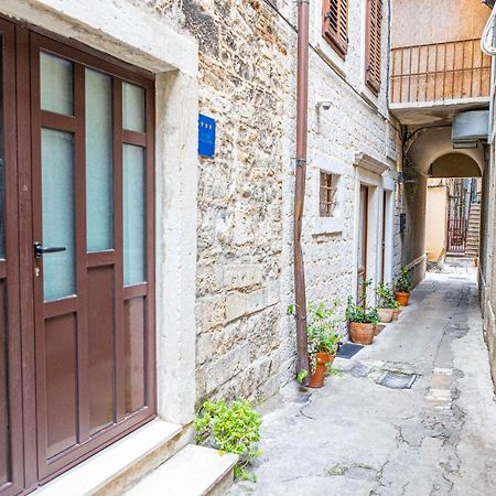 Apartmán Splitska Kala Exteriér fotografie